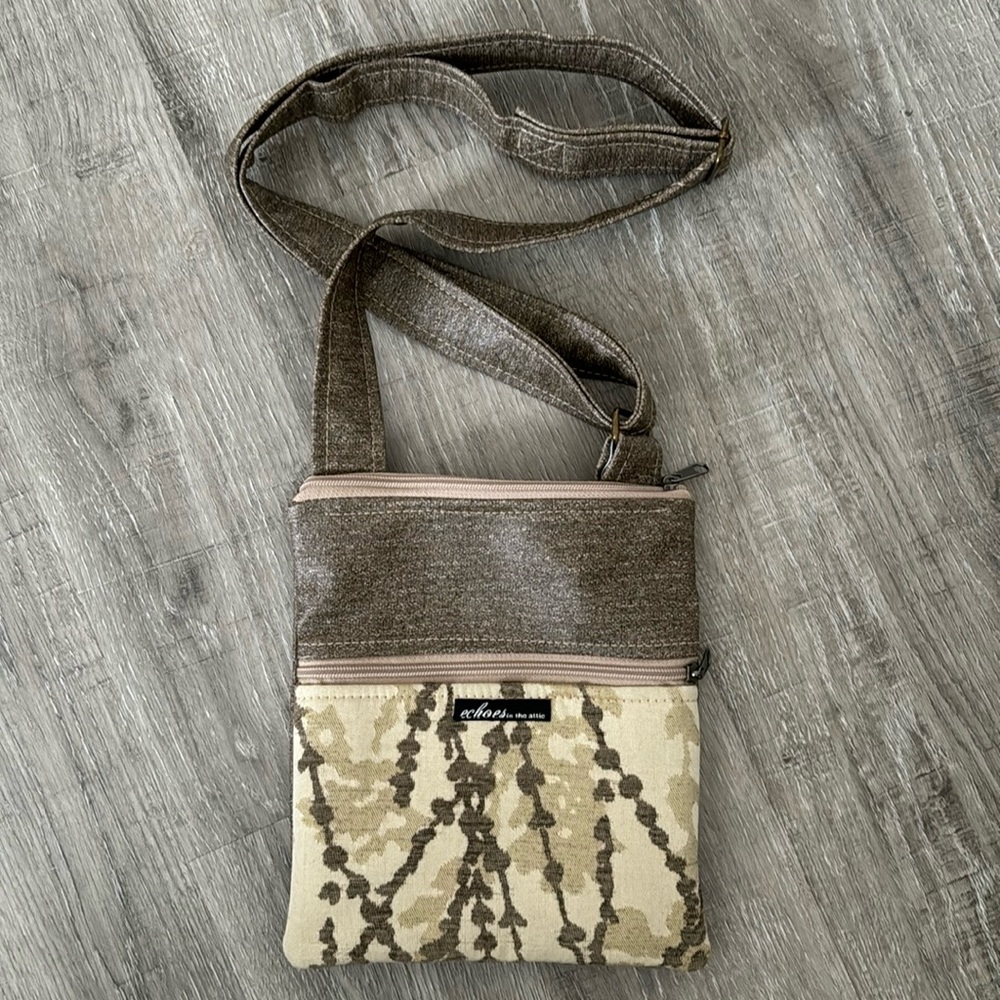 Canadian handmade purse by Echoes in the Attic